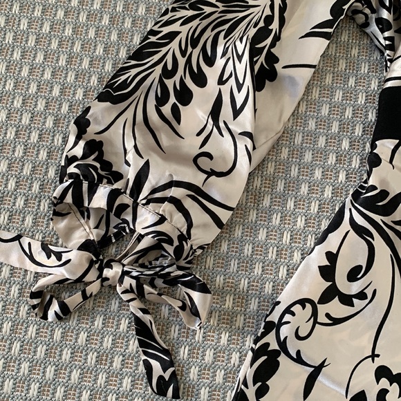 Motherhood Maternity Silky Blouse - Medium - Picture 3 of 10